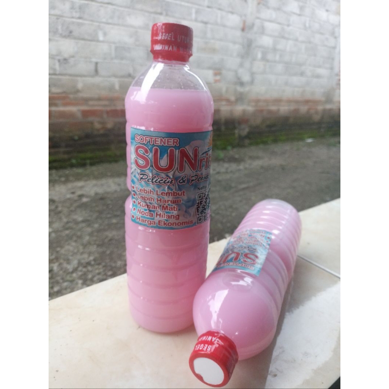 Softener 1 Liter Aroma Sakura / Pelembut / Pewangi / Molto Pakaian
