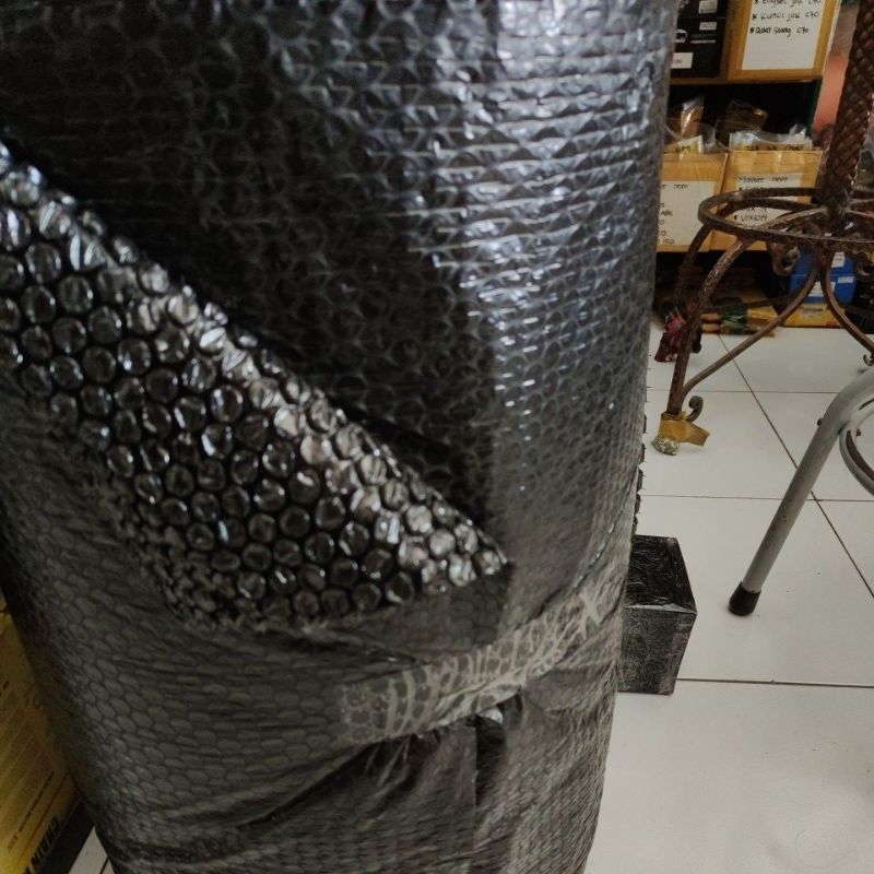 

tambahan bubble wrap hitam