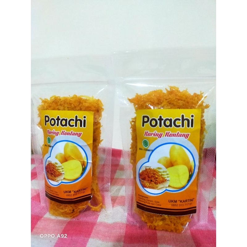 

Cemilan kering kentang POTACHI kemasan 150gr