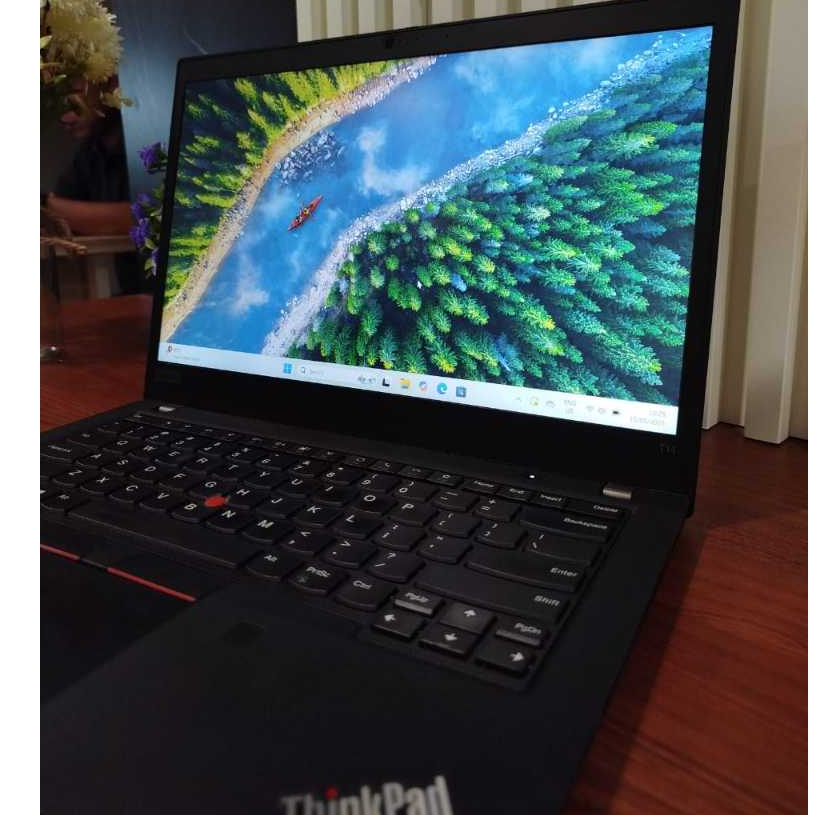 Laptop 2nd Lenovo Thinkpad T14 I7 Gen 11 Ram 16GB VGA Iris Laptop Lenovo Second T14