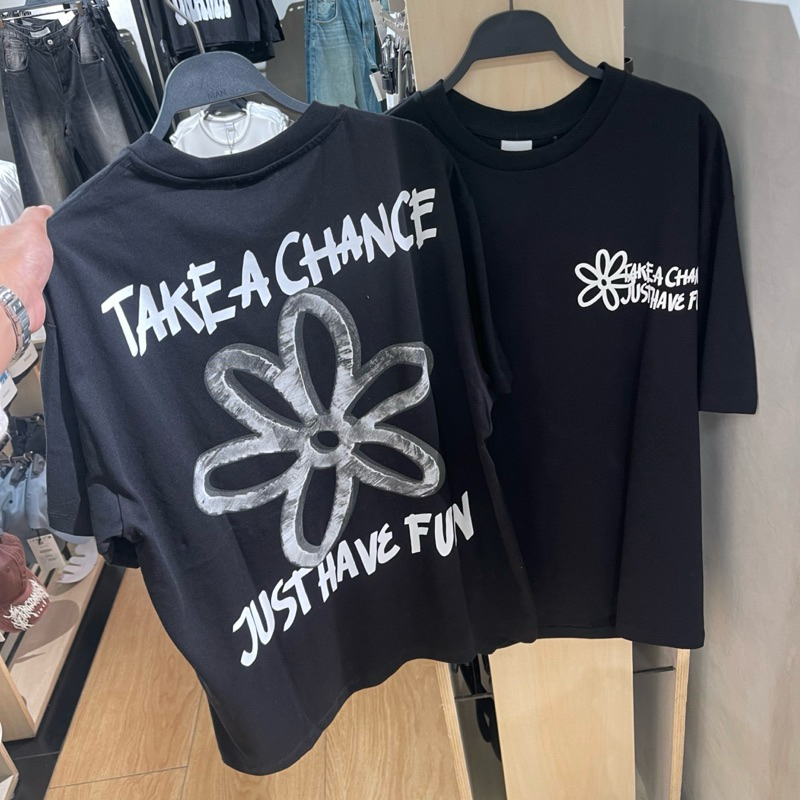 Kaus T-shirt BERSHKA MEN Jastip (jasa titip)