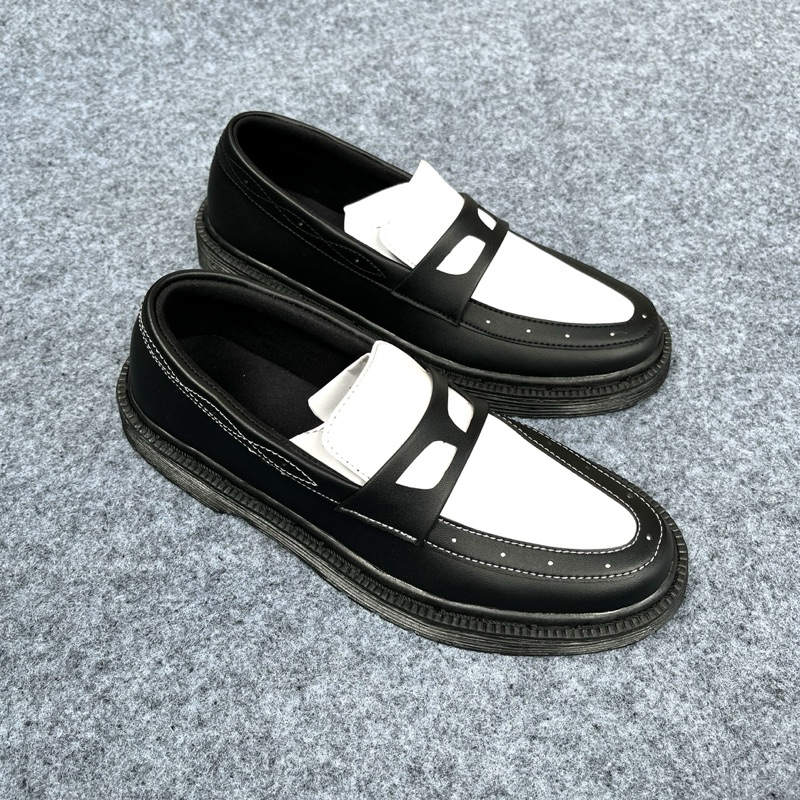 Sepatu Pria Loafers Formal Hitam Putih Pria