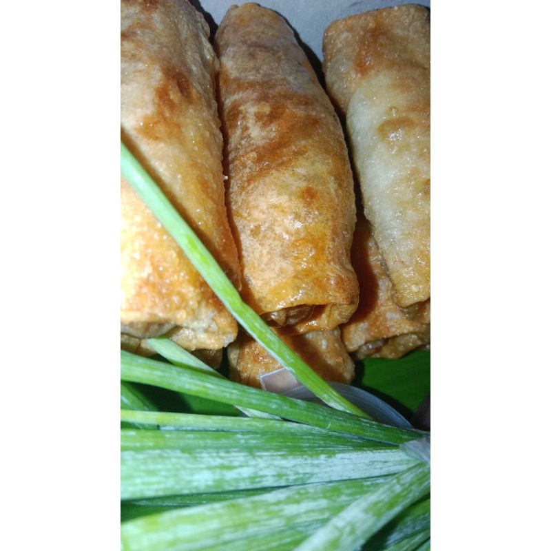 

Lumpia Rebung Ayam isi 10