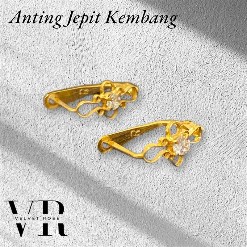 Anting Jepit Kembang Emas Muda