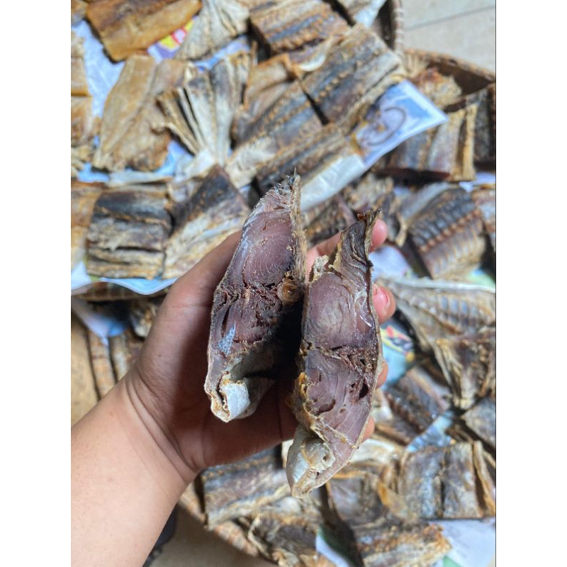 

Ikan Asin Tongkol Pilihan – Higienis & Empuk (250g/500g)