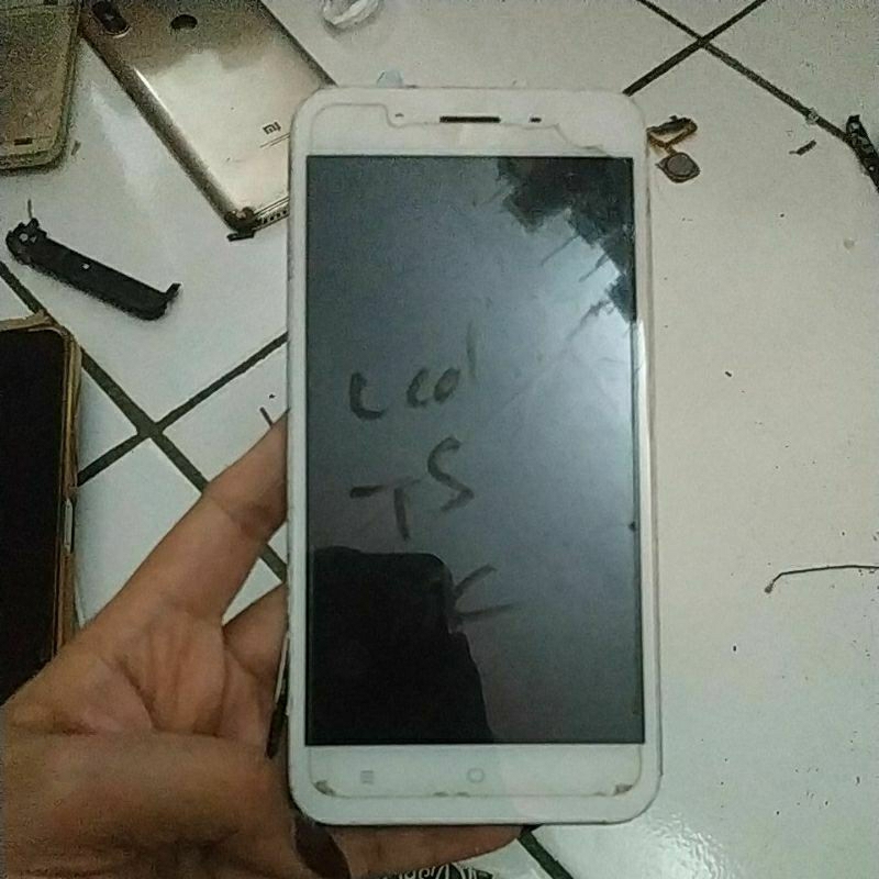 Lcd touchscreen normal Vivo y65/y66 frame gompel