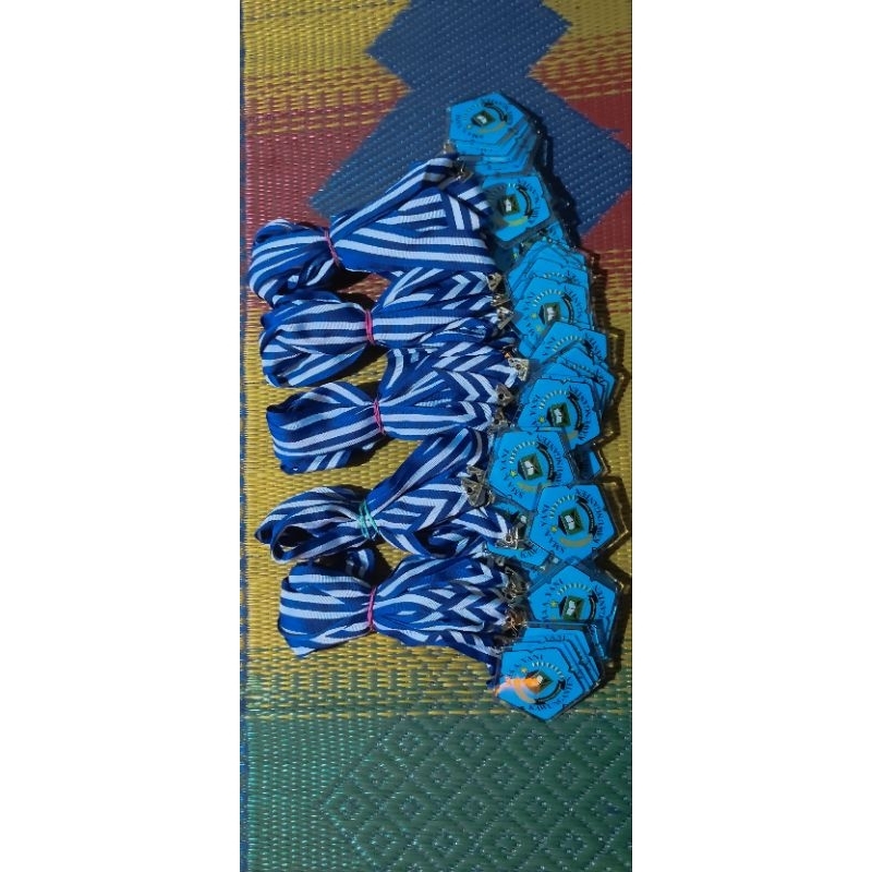 MEDALI CUSTOM AKRILIK RESIN, CUSTOM MEDALI AKRILIK RESIN, MEDALI CUSTOM, PIAGAM, PENGHARGAAN