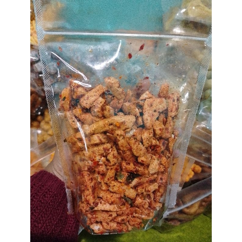 

Basreng pedas daun jeruk