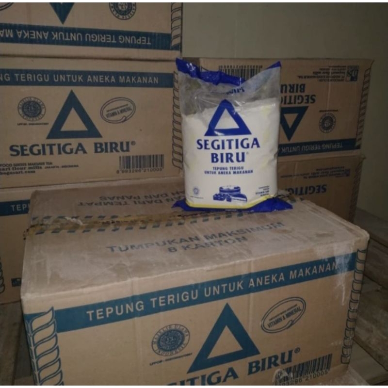 

Tepung Terigu SEGITIGA BIRU 1Kg 1Dus(12X1kg)