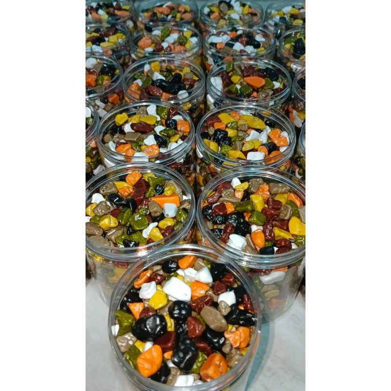 

Coklat krikil arab. 500 geam per toples