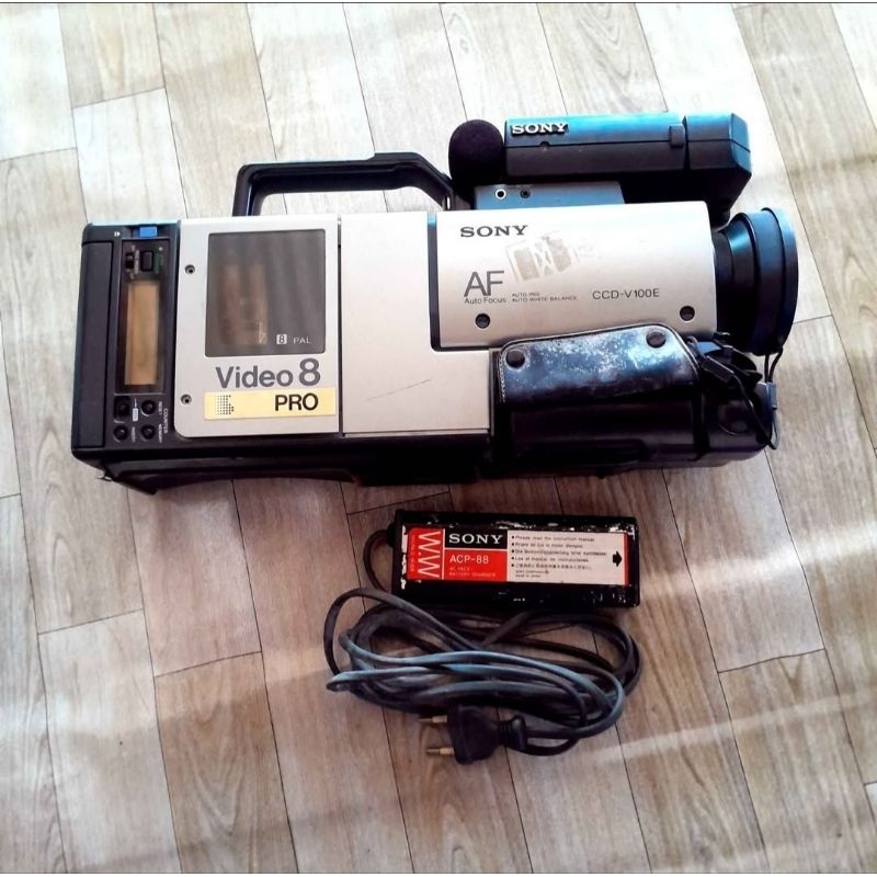 Kamera Sony Video 8 Pro CCD-V100E Second Kondisi Apa Adanya