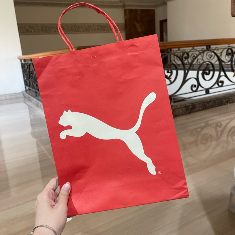 

READY SIAP KIRIM PAPERBAG ORI PUM4 MERAH