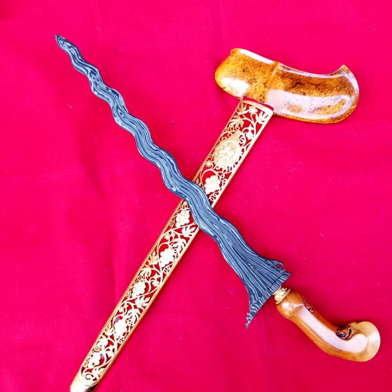 Koleksi Dapur Bimo Kurdo Luk 15 Pamor Junjung Derajad