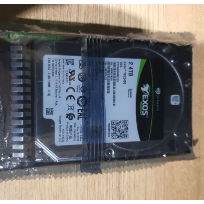 Seagate exos 2.4TB  12Gb/s SAS