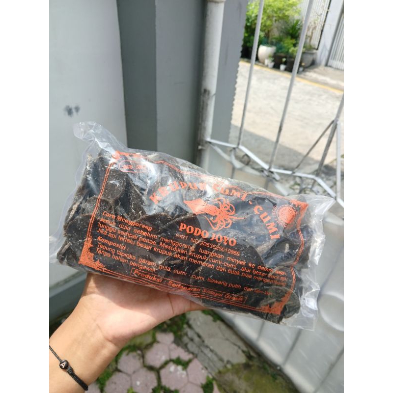 

KERUPUK CUMI-CUMI