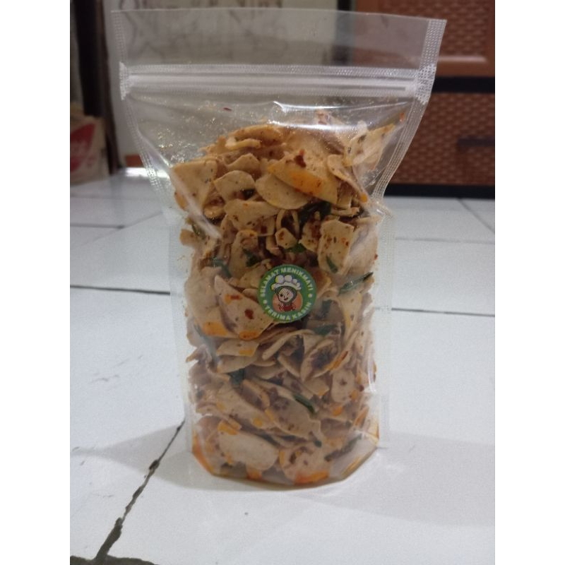

BASRENG PEDAS CHILI OIL DAUN JERUK 200GR
