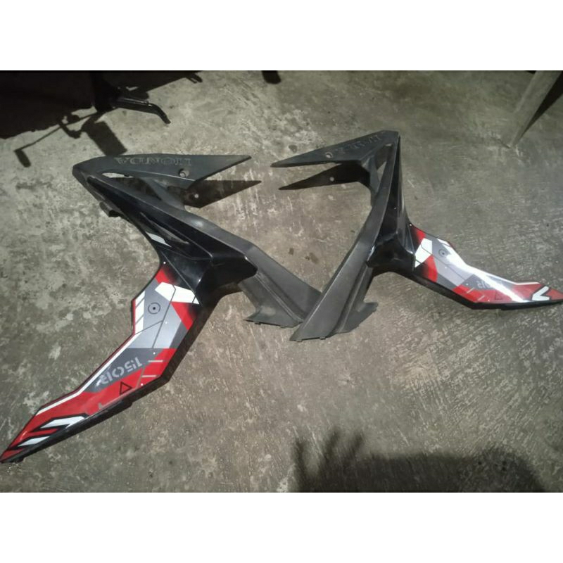 Sayap samping Sonic 150 R Fi led original copotan Tebeng kanan kiri under cowl cover body depan