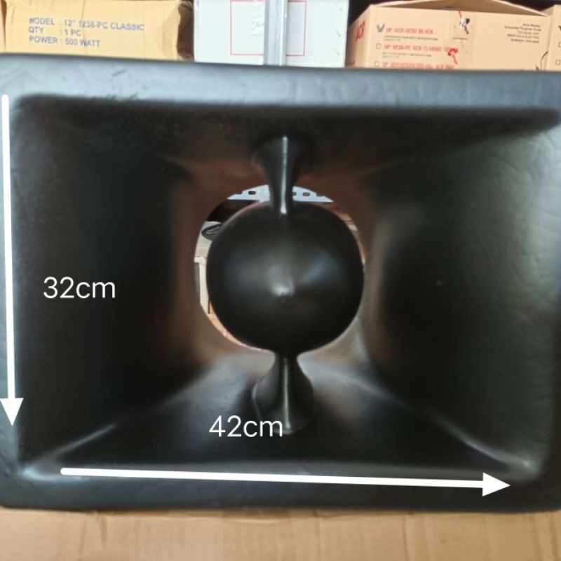 Horn Middle model Rudal ukuran 32x42 cm bahan fiber tebal