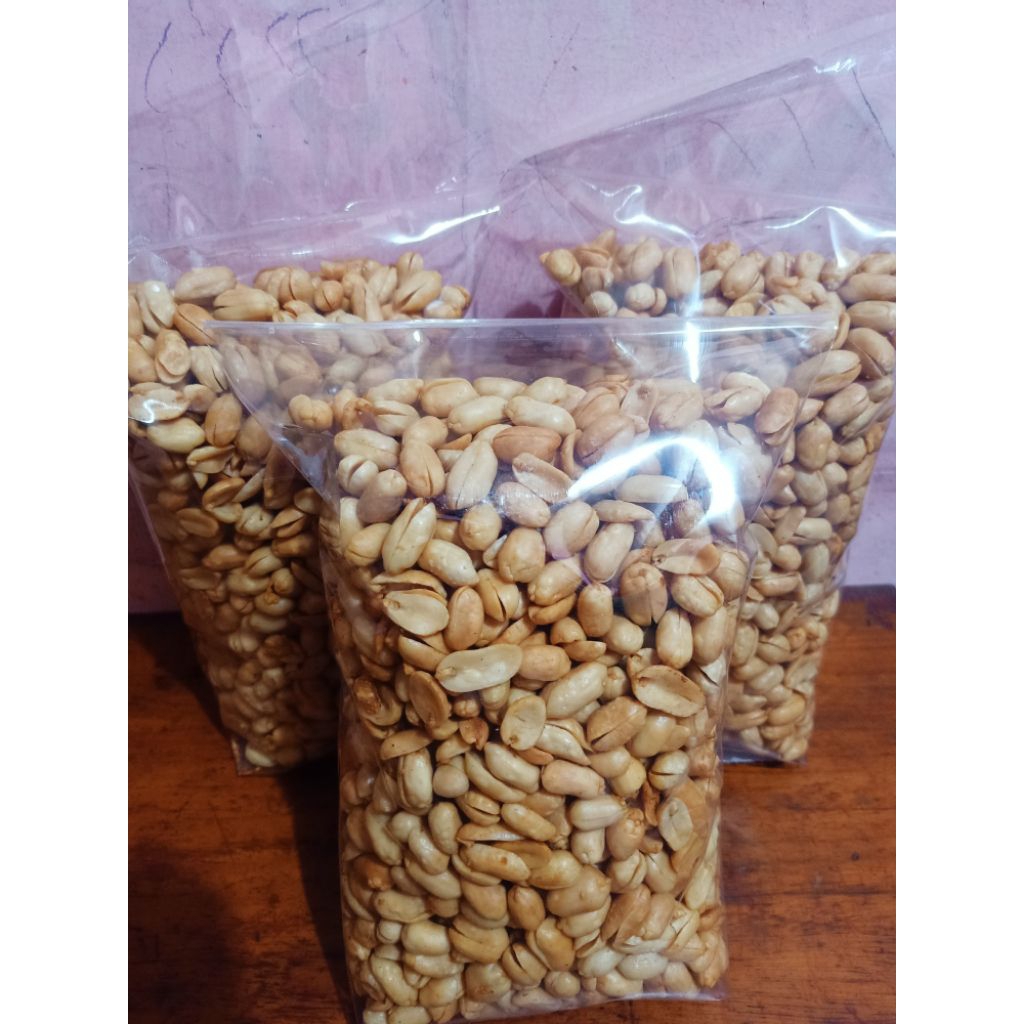 

Kacang Bawang Gurih Renyah – 250gr / 500gr | Camilan Homemade & Halal