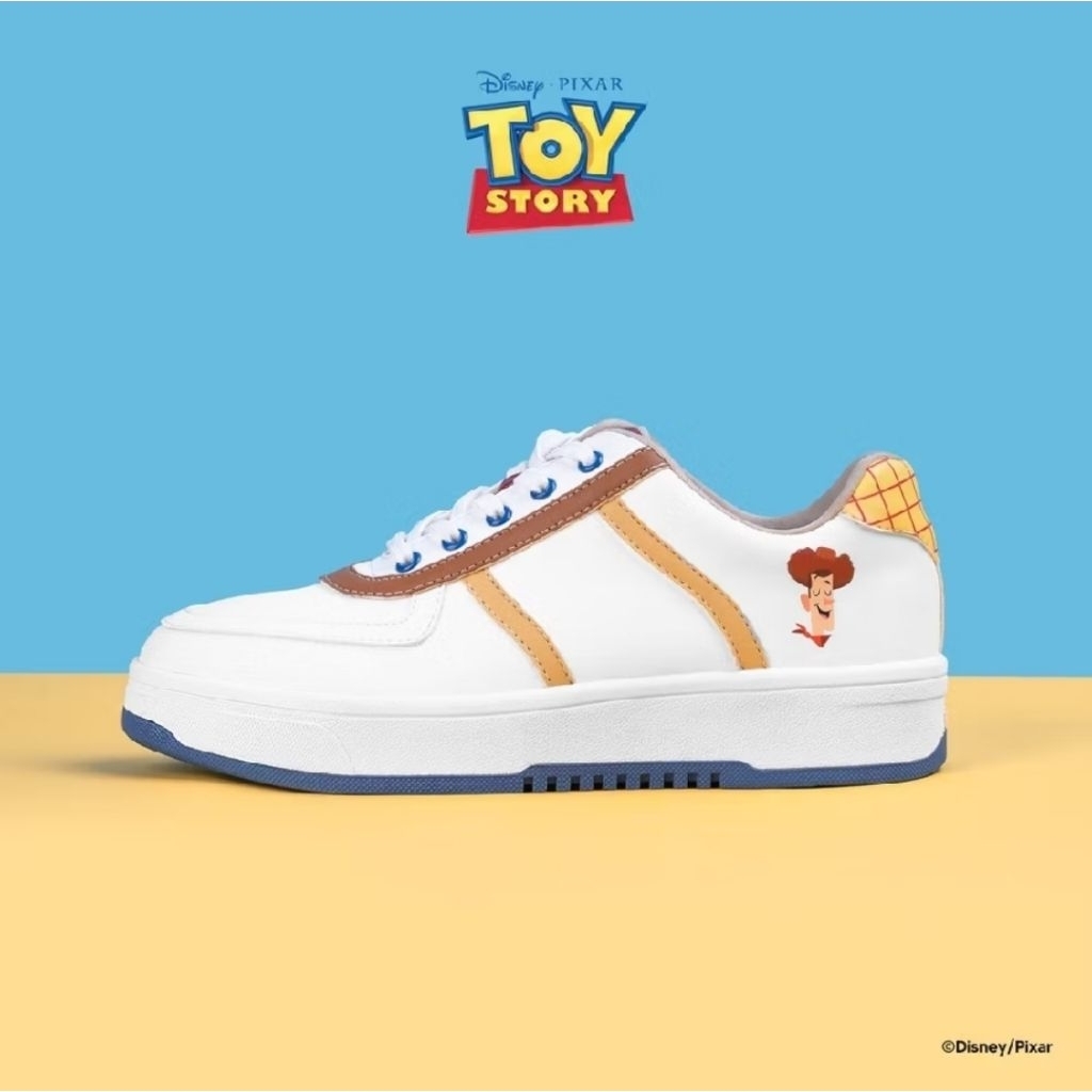 PRELOVED Kronikel Toy Story Daily Shoes - Sheriff size 36