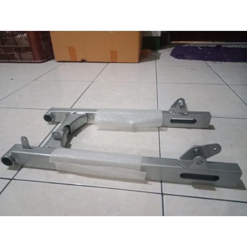 SWING ARM JUPITER Z/ VEGA R NEW SET SWING ARM JUPITER Z
