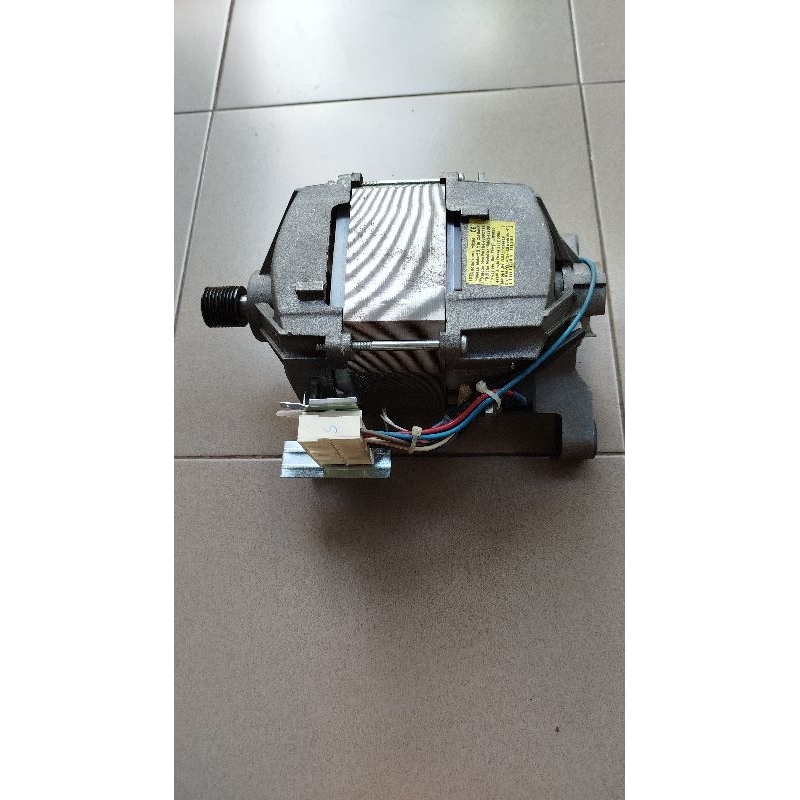 Dinamo mesin cuci panasonic NA-127VE5 BEKAS