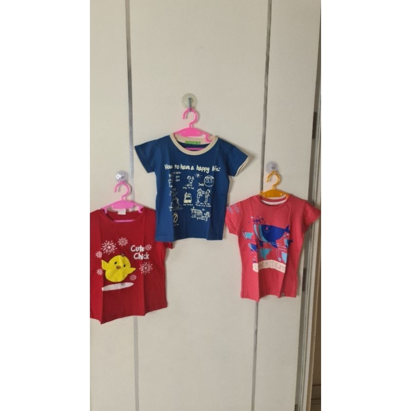 Baju Kaos Atasan Bekas Anak Cewek Dapat 3 Pcs Borongan Max Usia 2 Tahun
