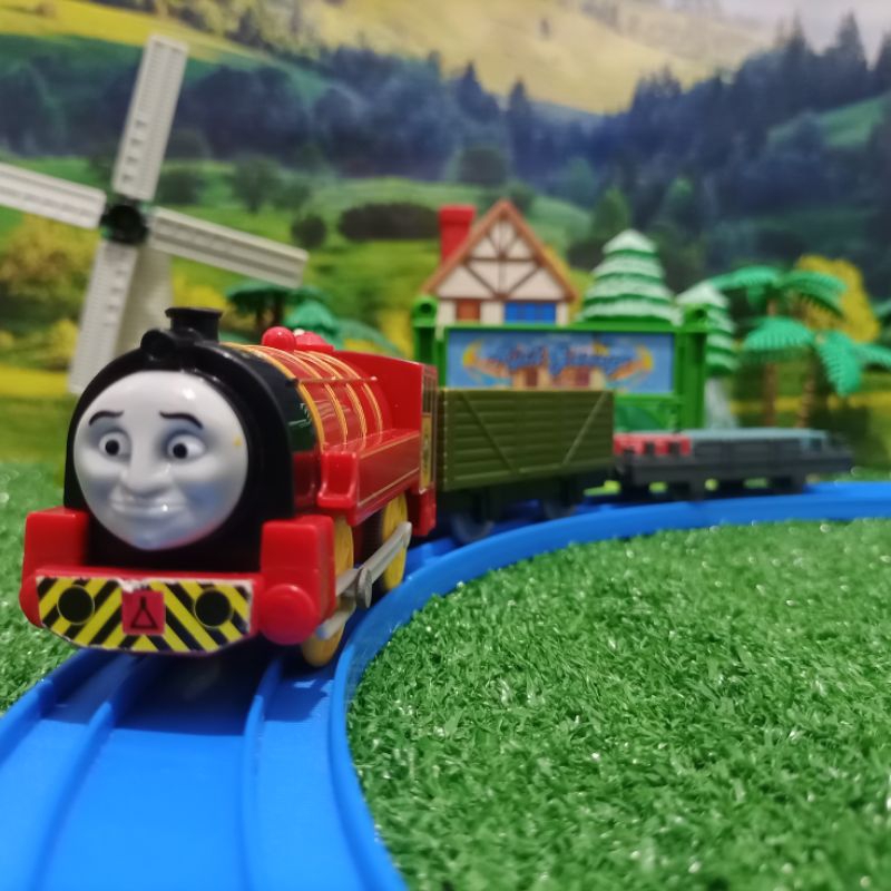 Mattel - Thomas & Friends Trackmaster - Victor ( Plarail Compatible )