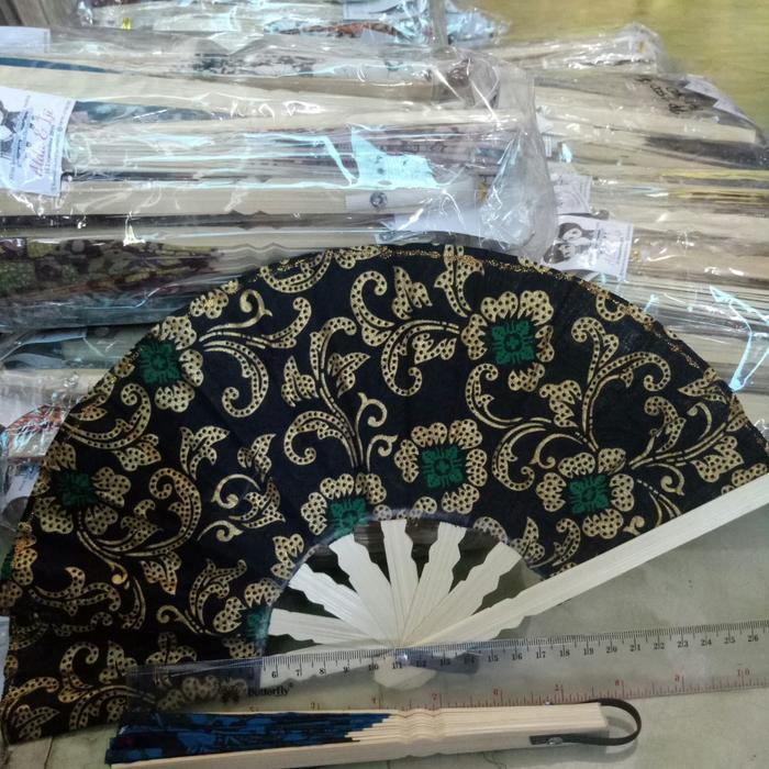 Souvenir Kipas Batik Kemas Plastik / Souvenir Kipas