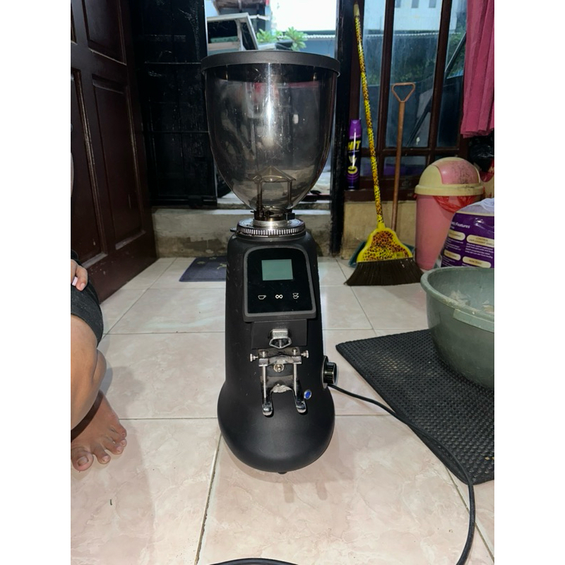 Coffee Grinder Machine / Alat Penggiling Kopi Ferrati Ferro FGM-650 BEKAS