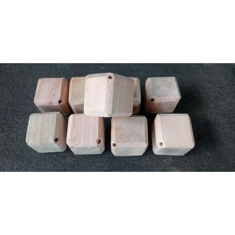 pion sangkar dadu / pion sangkar kotak / pion kubus / pion bro