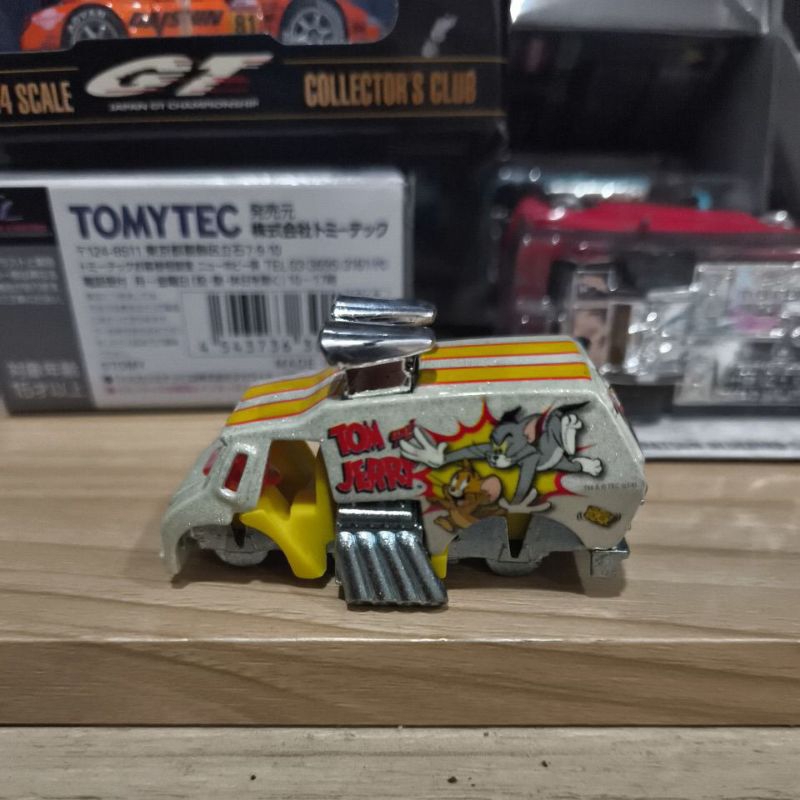 Hot Wheels Real Riders Tom and Jerry Cool-One