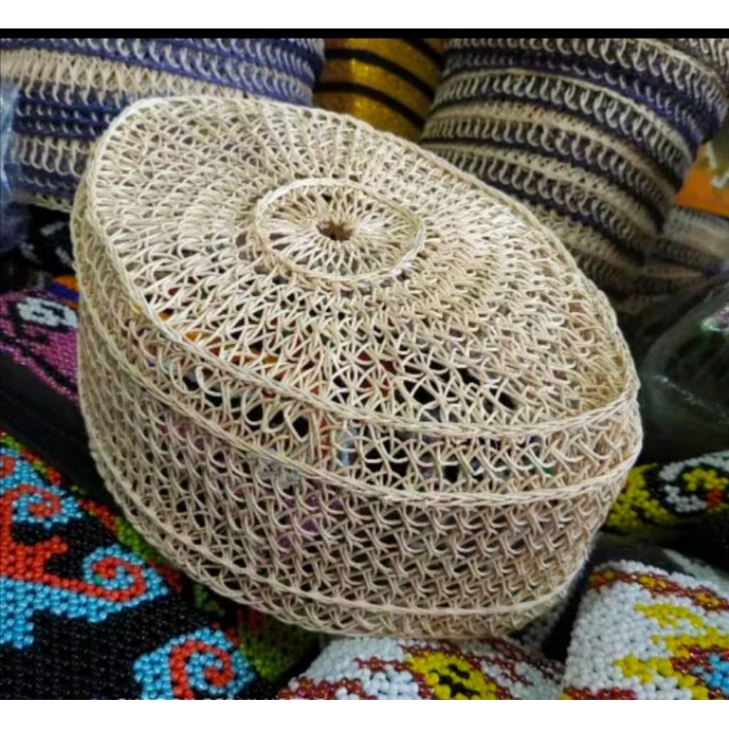 PECI SONGKOK ROTAN ASLI KHAS KALIMANTAN