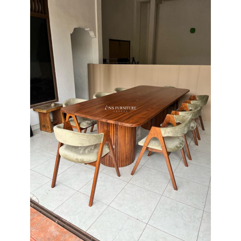 Meja makan kayu jati,meja makan model terbaru,set meja makan kursi 8pcs