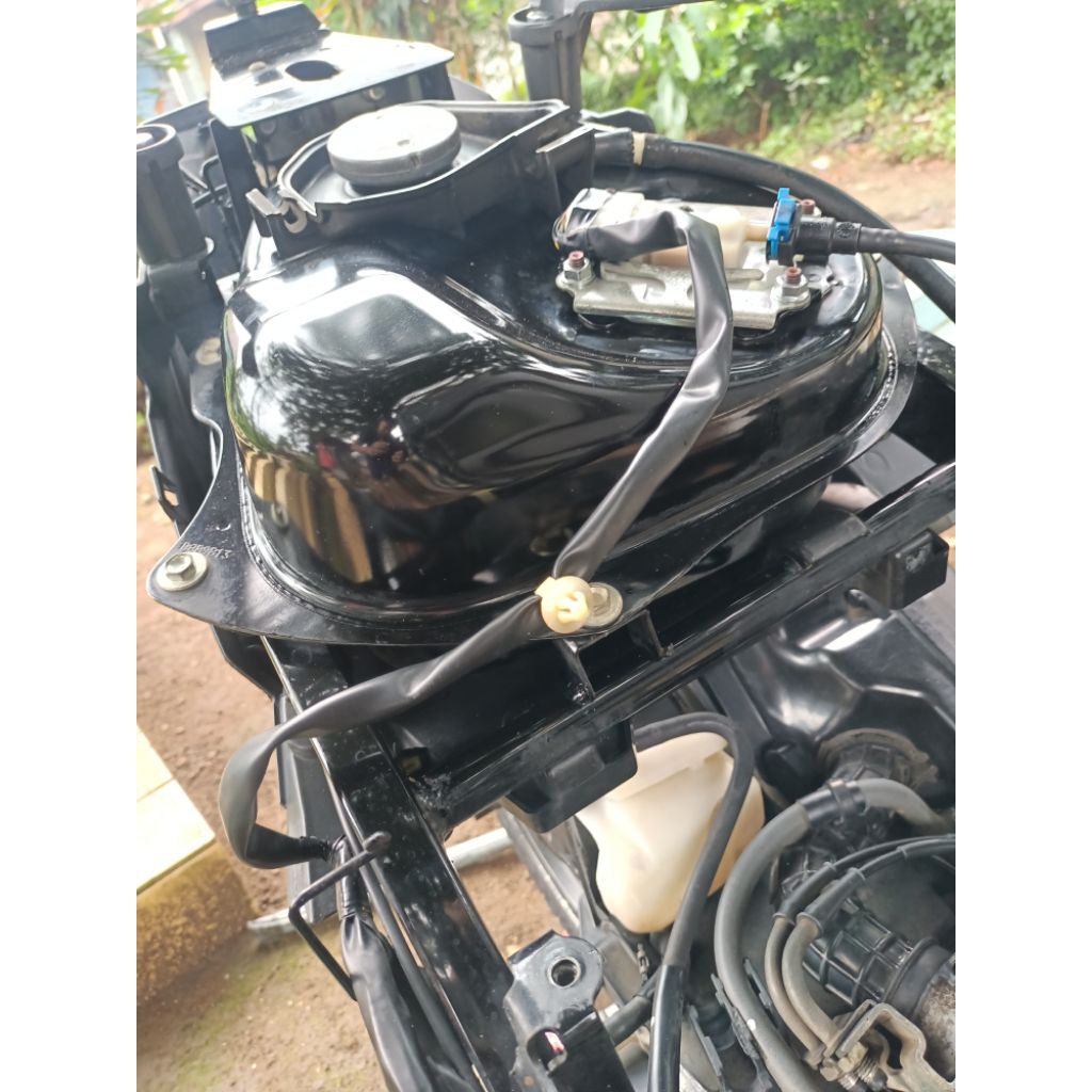 Tanki tangki Vario 125 led new