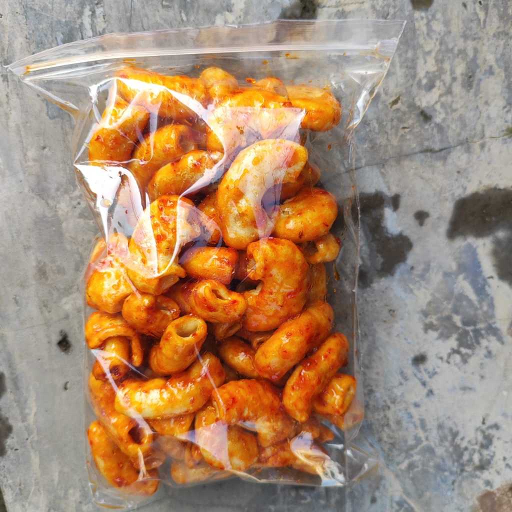 

Makaroni Original Balado 240-300 Gram Camilan Cemilan Snack Kriuk Crispy Pedas Kering Gurih Non MSG