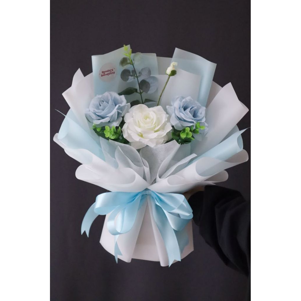 Buket Cewek Cowok bunga / Bucket Bunga Graduation kelulusan Cewek Cowok hadiah ulang tahun (COD) (RE