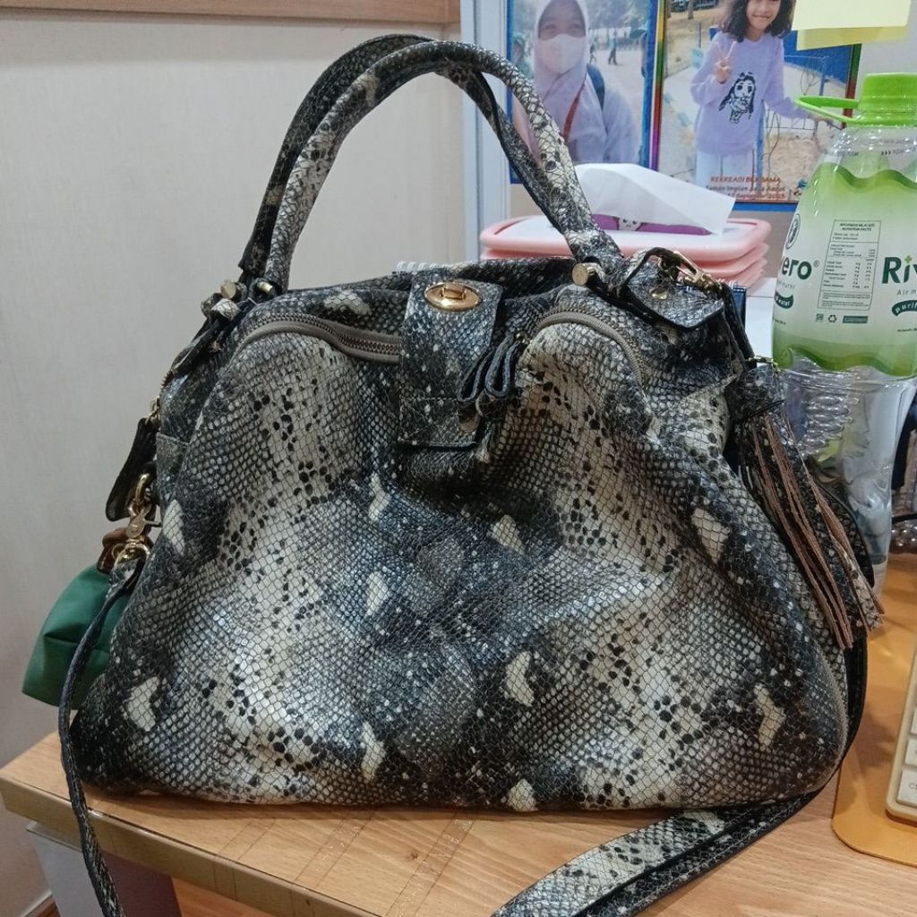 The VAN tas kulit ular Original PL Mulus