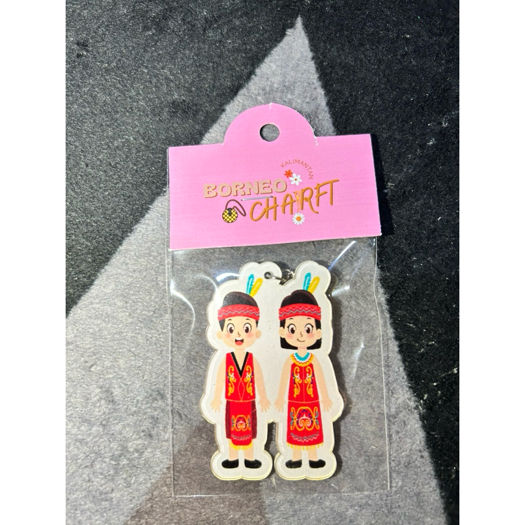 GANCI AKRIK motif couple DAYAK - gantunham kunci motif kalimantan