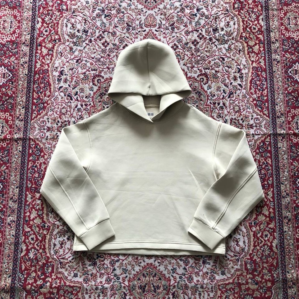 Uniqlo dry stretch sweet cropped hoodie jacket F607