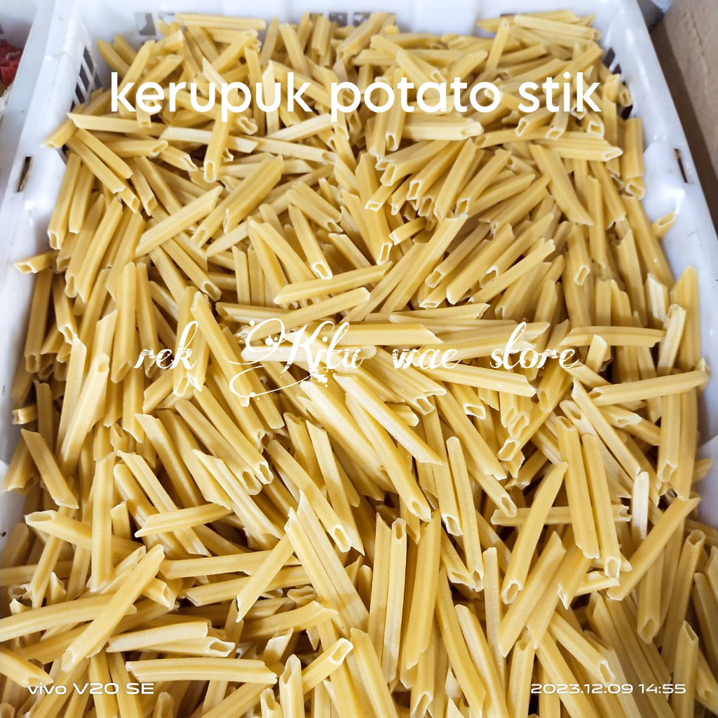

1 kg kerupuk kentang potato stik mentah