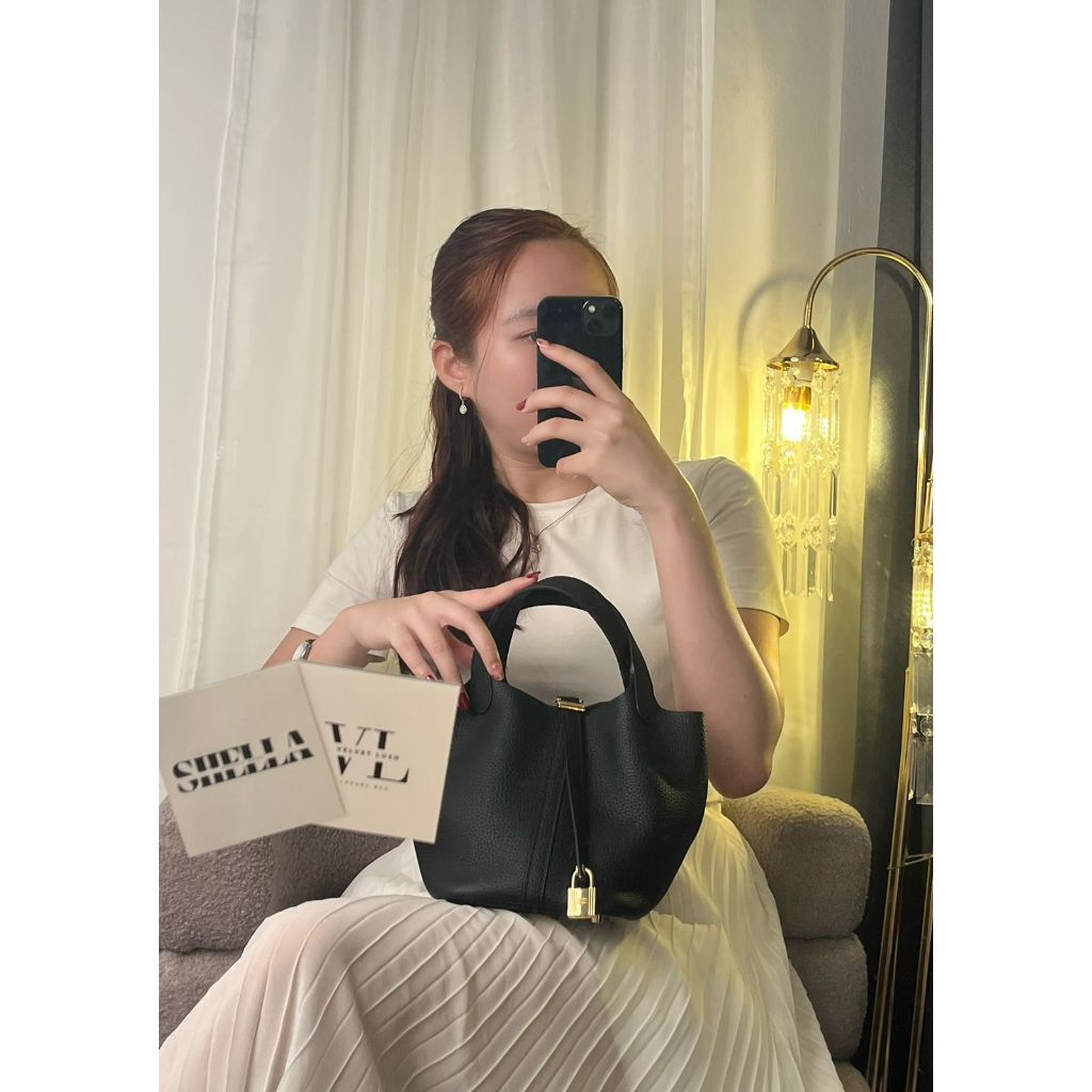 Tas H Picotin Black Gold Togo Leather Size 18cm