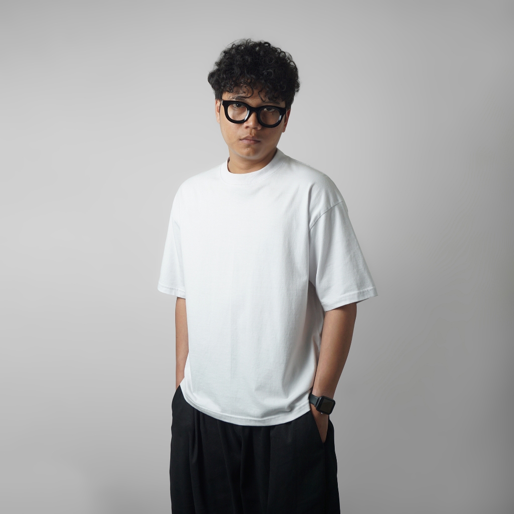 Motherline - Kaos Boxy Oversize Polos 20s Tshirt Cotton Combed Heavy weight Tee Baju Kaos Distro Uni