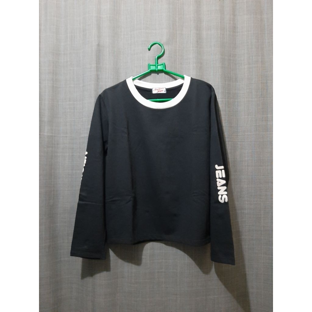 AMERICAN JEANS Baju Kaos Hitam Katun Blend Size S (PL)
