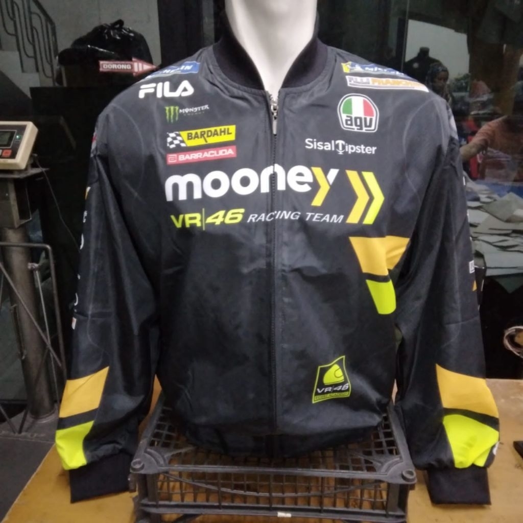 Jaket VR46 Racing Team MotoGP - Mooney - Valentino Rossi 46 - FILA - AGV - Michelin - Full Print