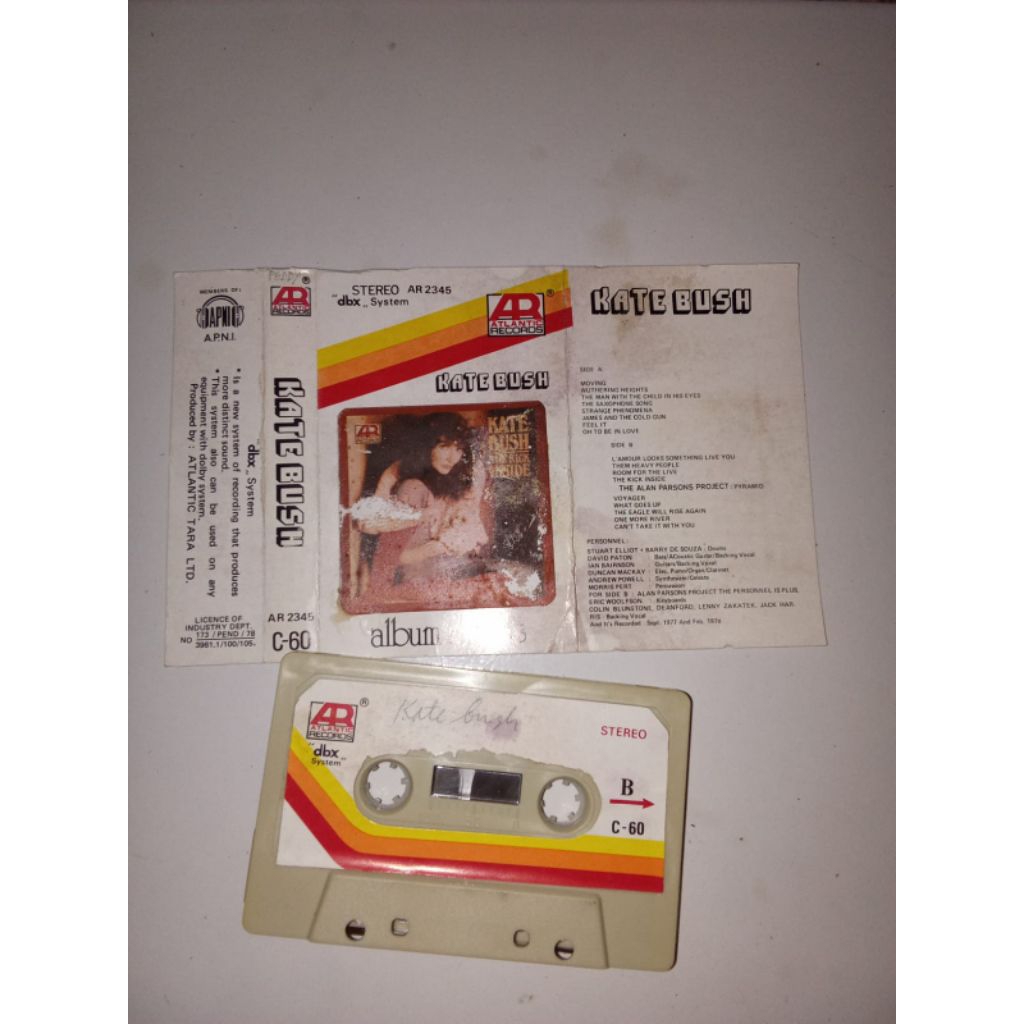 kaset pita kate bush - the kick inside