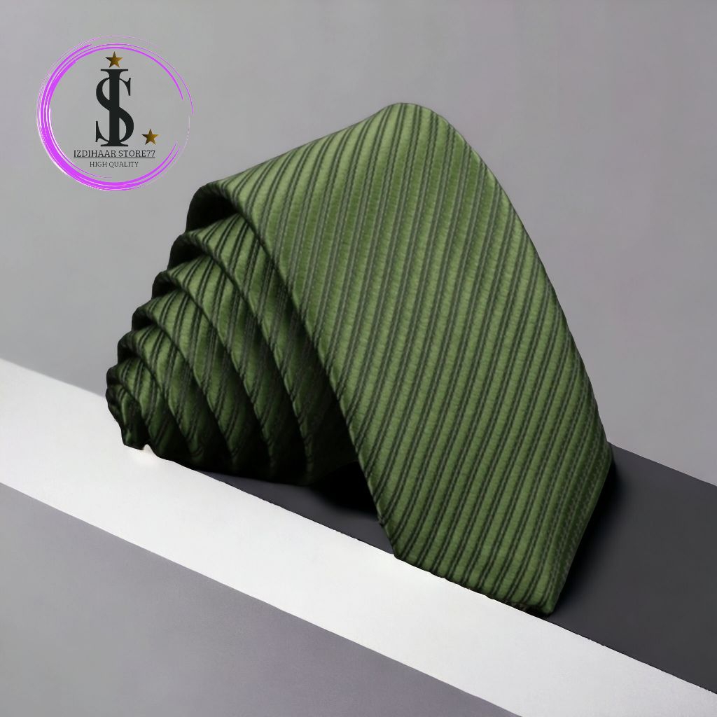 Dasi Pria Panjang Salur Garis Timbul Hijau Army