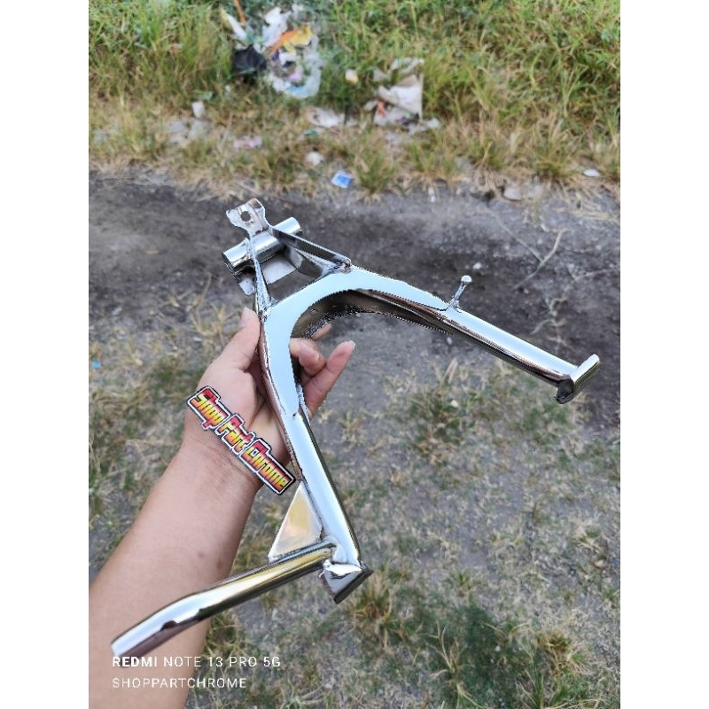 Standar/Jagang Tengah MEGAPRO New/PRIMUS Ori Sudah Crom