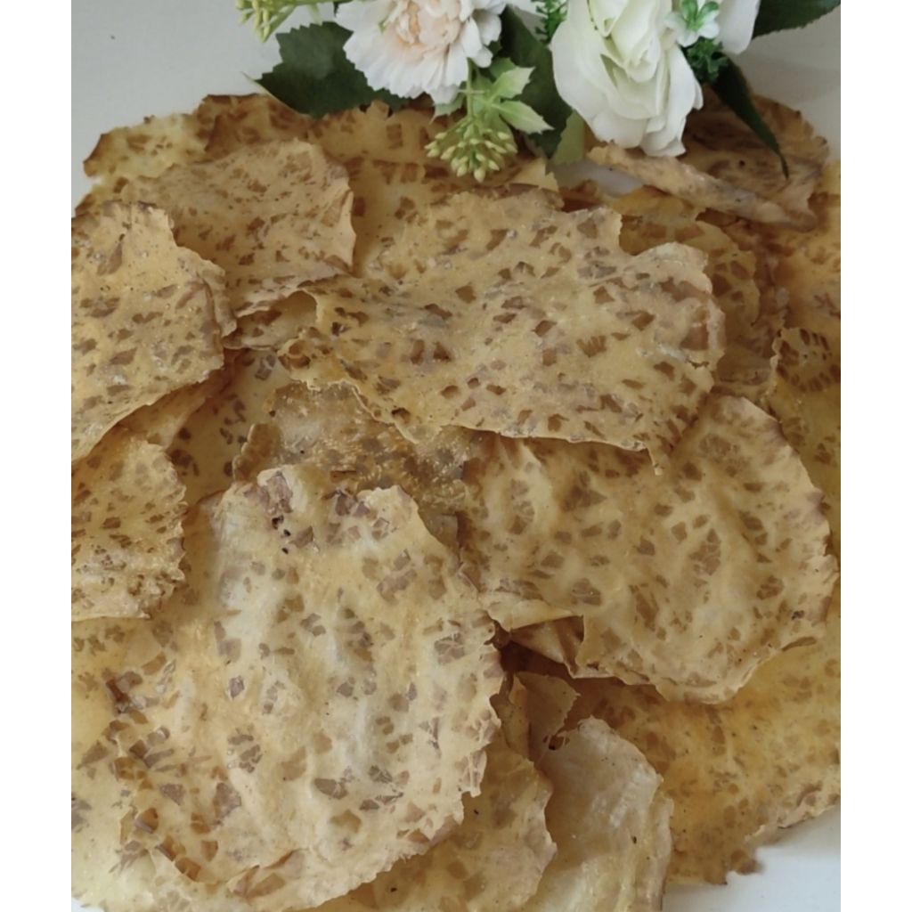

Kerupuk Jengkol Mentah Asli Padang 250g