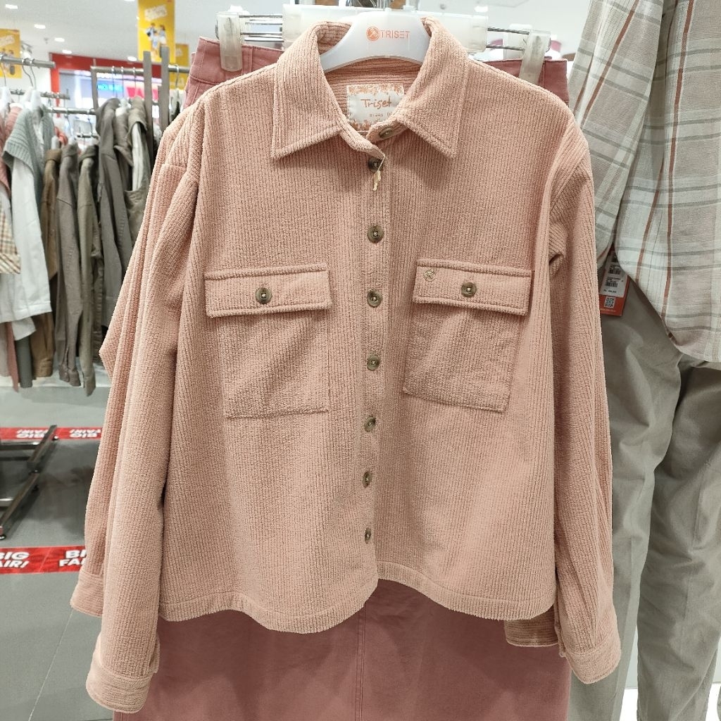 triset atasan wanita.